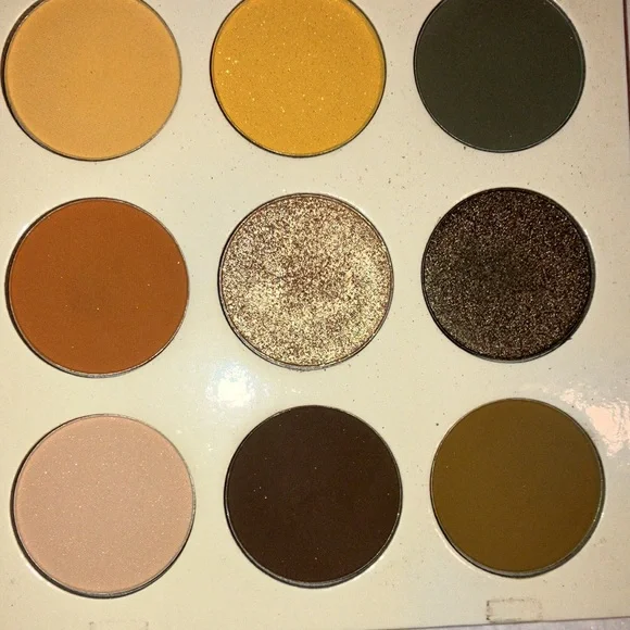 Juvia’s place the nomad eyeshadow palette - Picture 4 of 9